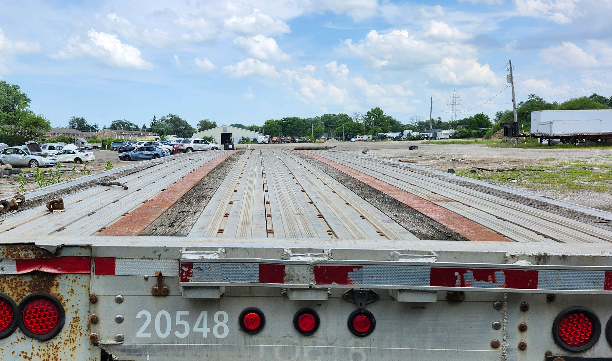 Axles and hubs without tires